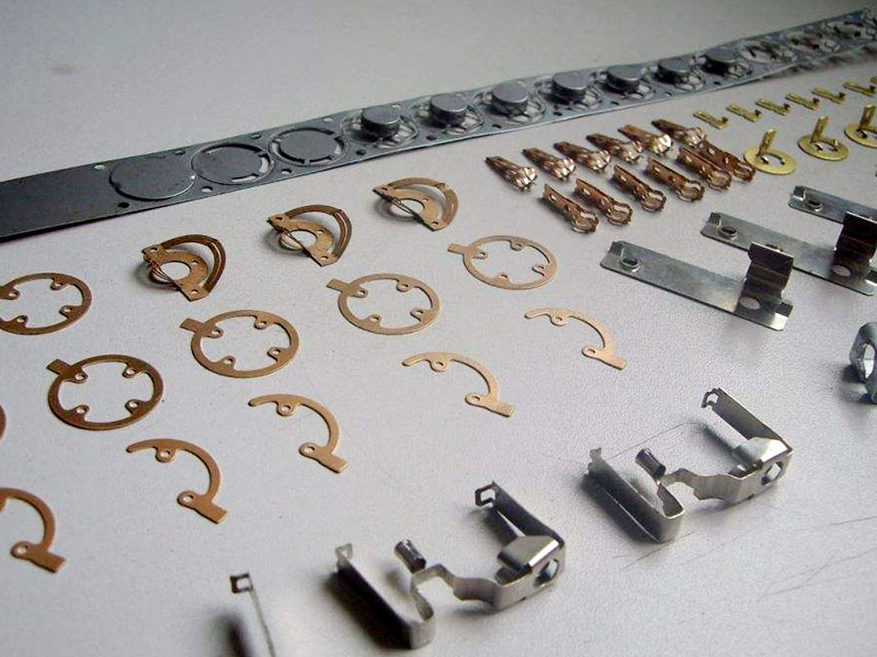 五金加工好不好學(xué)?還是非常快的!